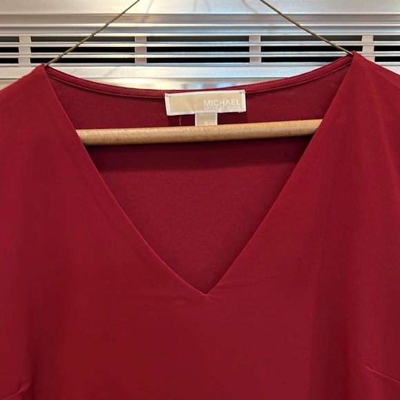 Michael Kors Mixed Woven Knit Layered Hem Blouse - Picture 5 of 10